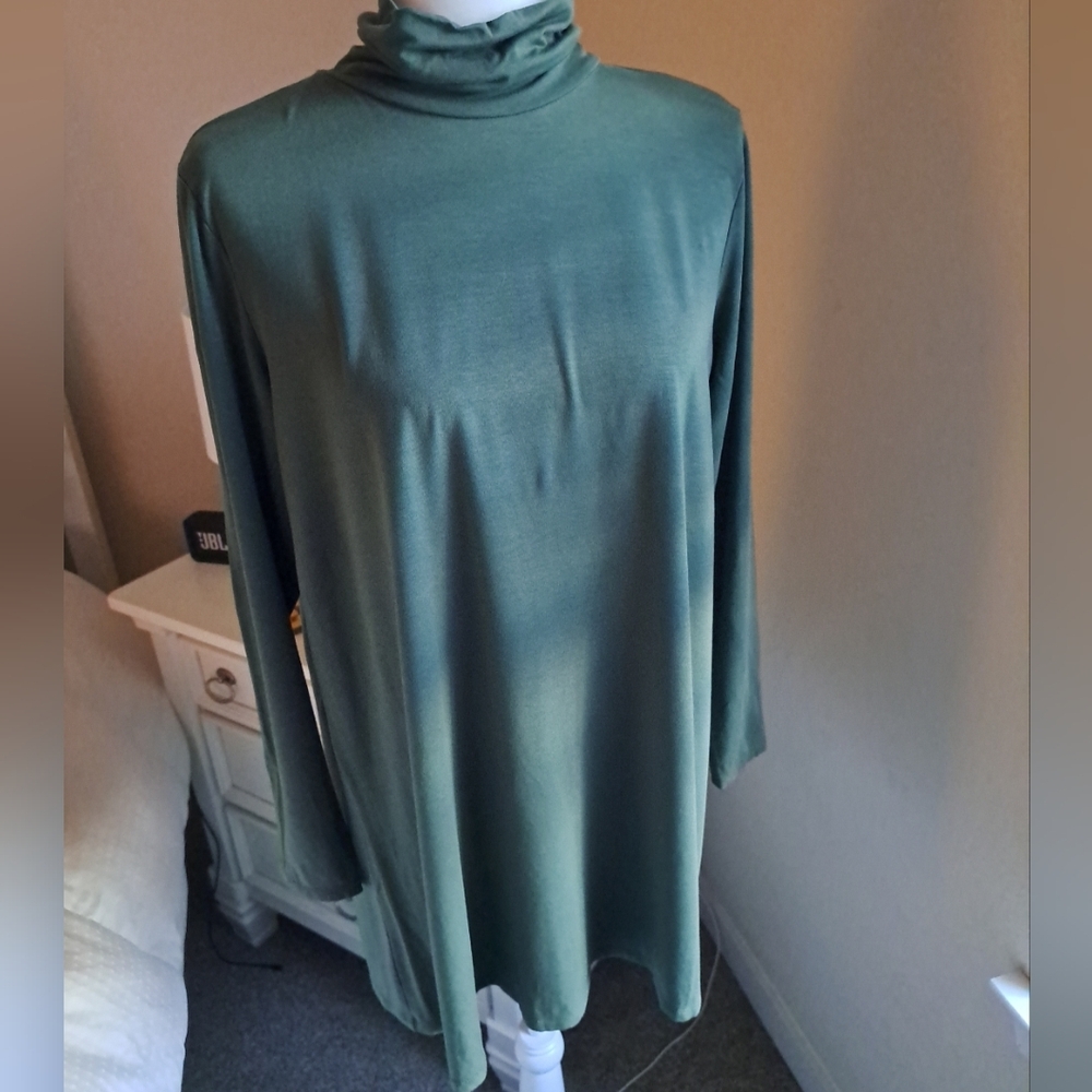 Eileen Fisher Scrunch Neck Top Tunic Size L Forrest Green EUC